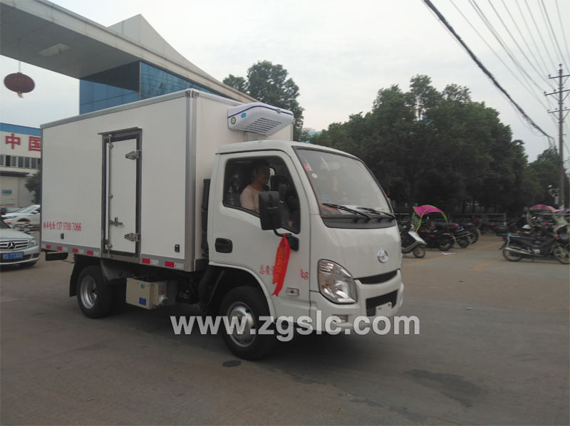 2019/09/04 湖南劉總在湖北程力集團(tuán)訂購(gòu)一臺(tái)國(guó)六躍進(jìn)冷藏車(chē)，單號(hào)12654